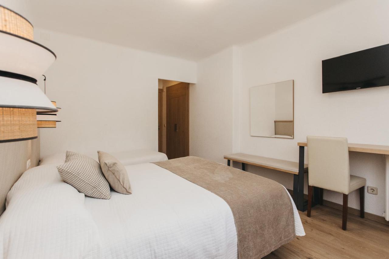 Hotel Catalunya Park Рибес де Фресер Екстериор снимка